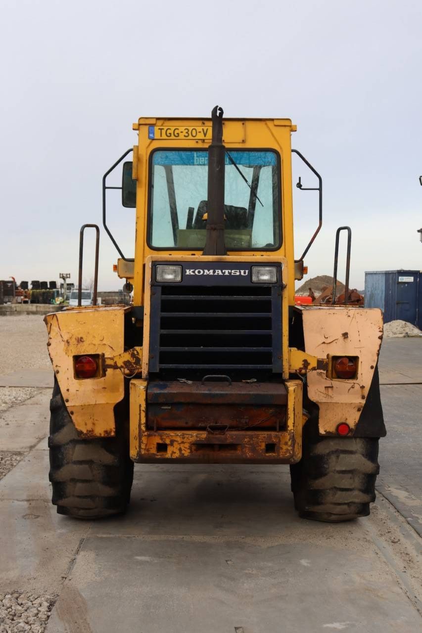 Wiellader Komatsu WA120 Diesel 1992