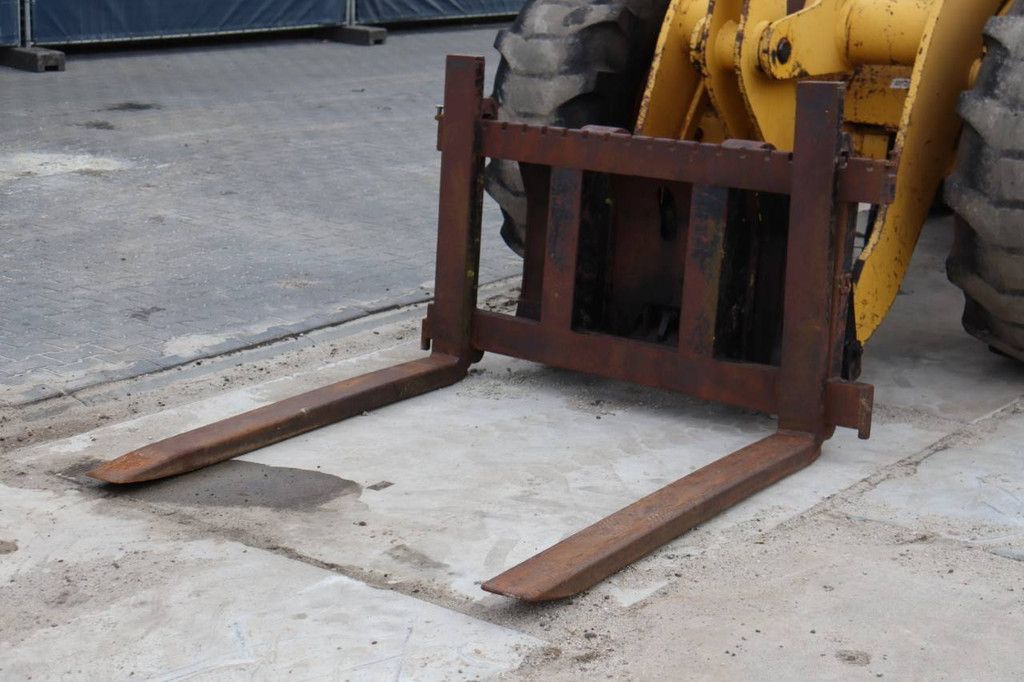 Wiellader Komatsu WA120 Diesel 1992