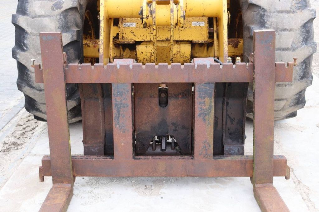 Wiellader Komatsu WA120 Diesel 1992