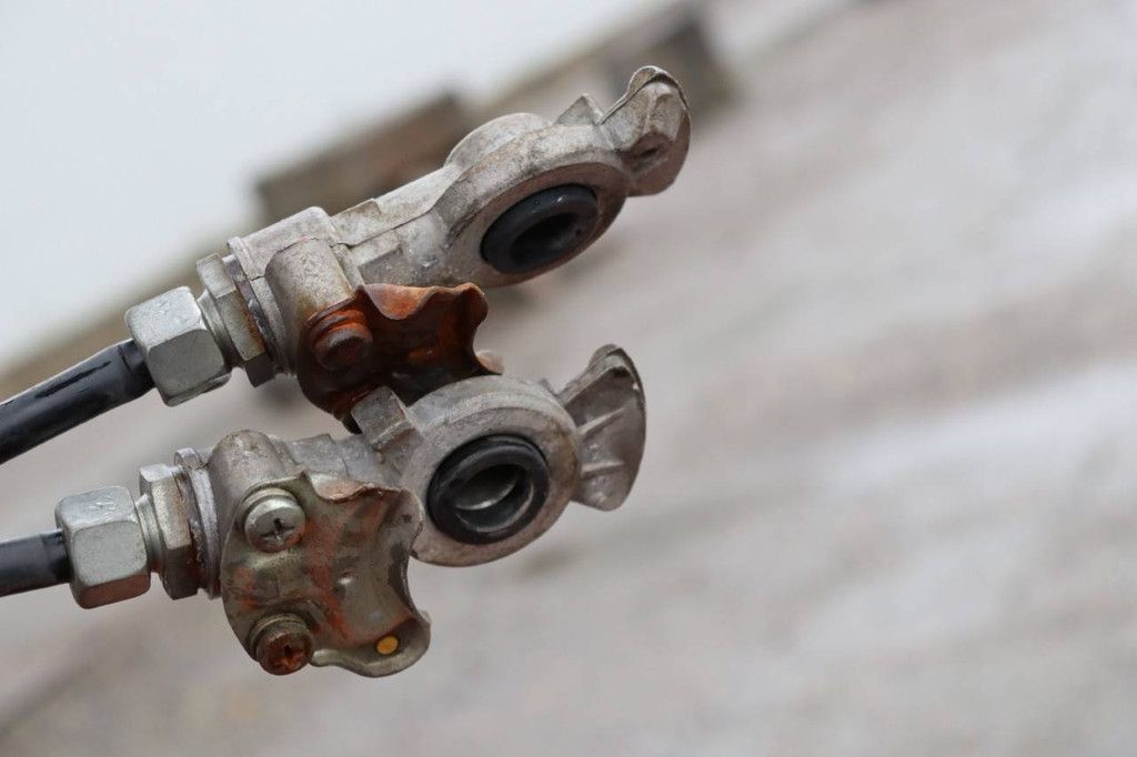 Baukran LMB HD 826 A Elektrisch 2000kg 26m 2012