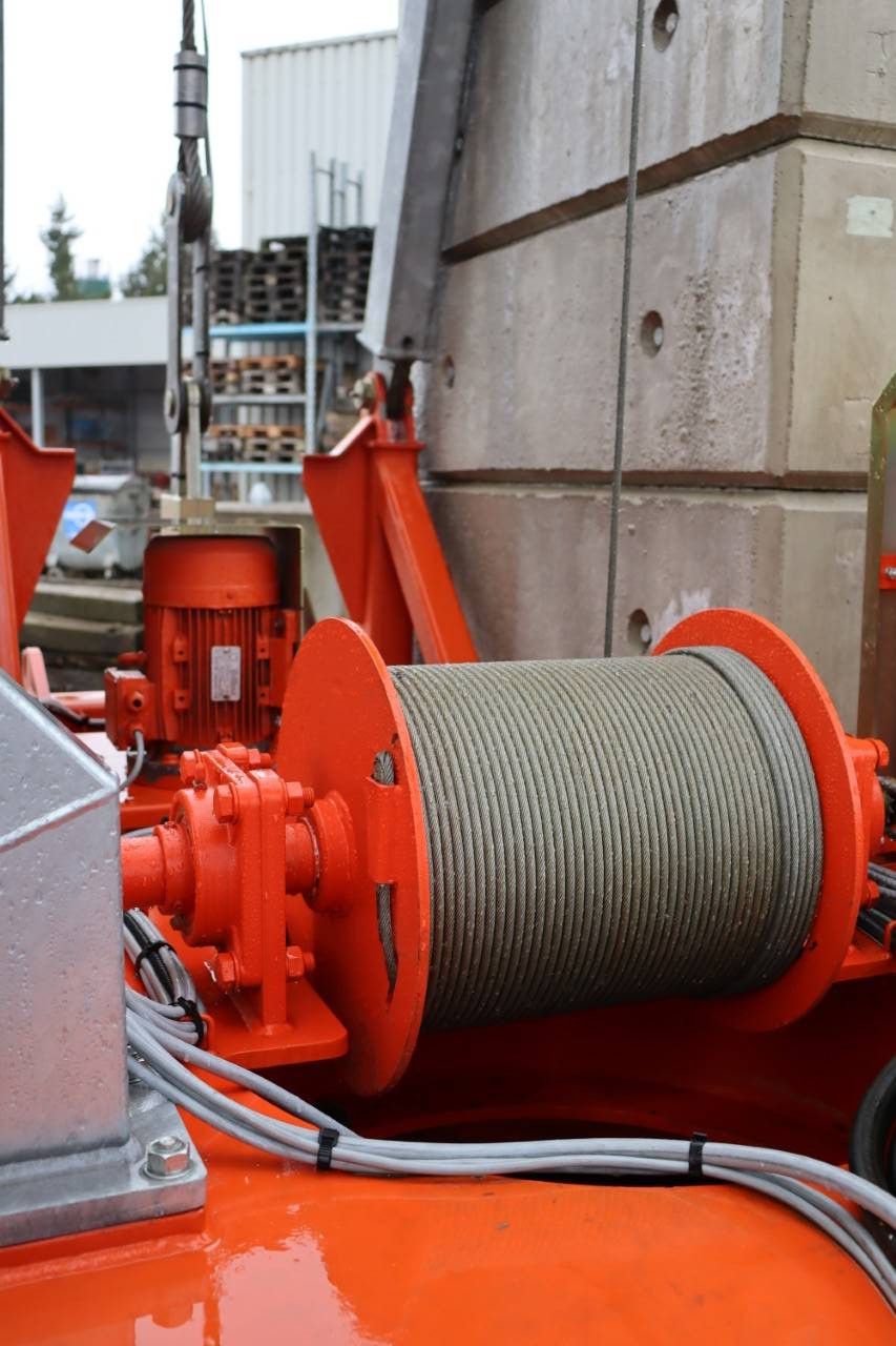 Baukran LMB HD 826 A Elektrisch 2000kg 26m 2012