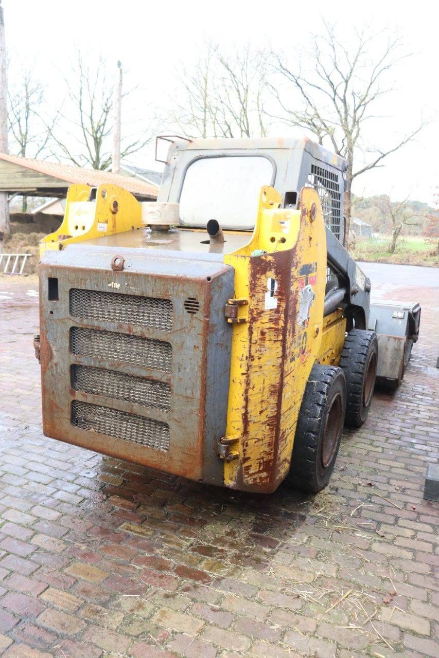 Skid steer loader Thomas Maximum Mass Diesel 2005