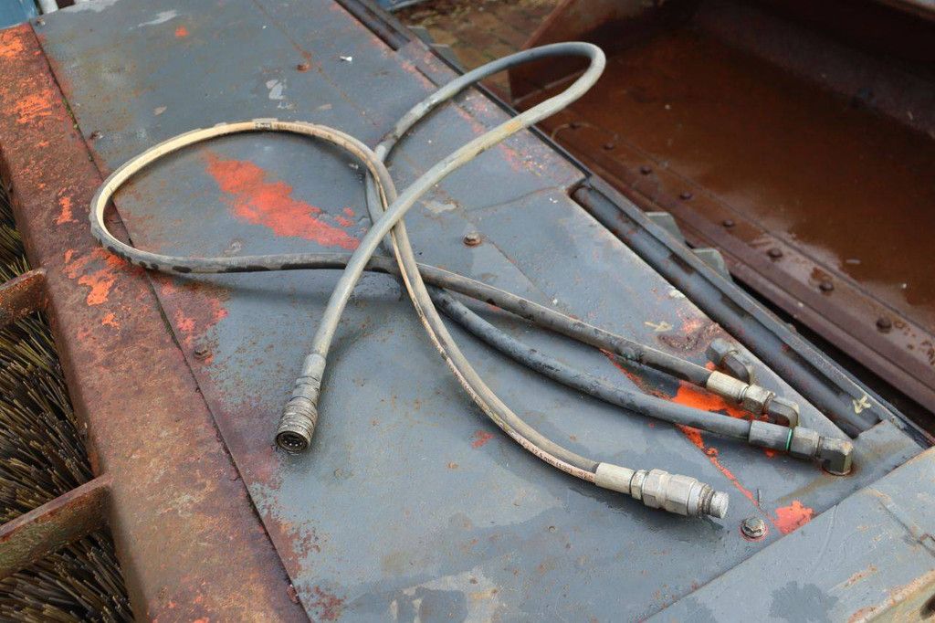 Skid steer loader Thomas Maximum Mass Diesel 2005