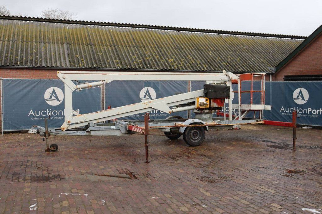 Custers SAGITTA 15/16 1993 Trailer-mounted aerial work platform