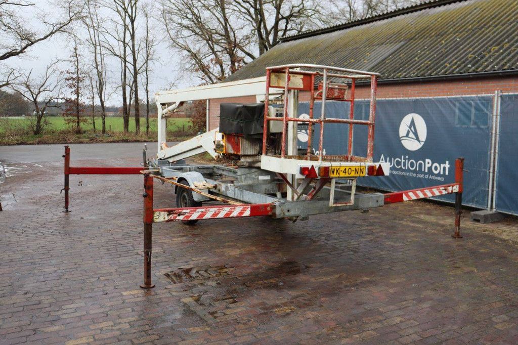 Custers SAGITTA 15/16 1993 Trailer-mounted aerial work platform