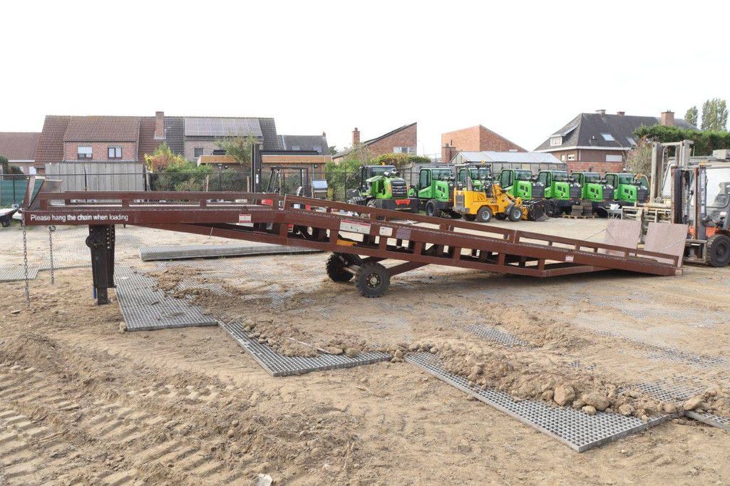 Laderampe Containerrampen Mangust LR12T 12t 2024