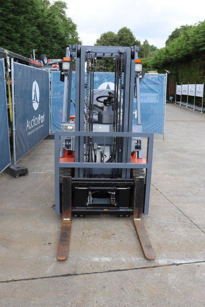 Forklift Vaax CPCD20 Diesel 2000kg 3m 2024 New