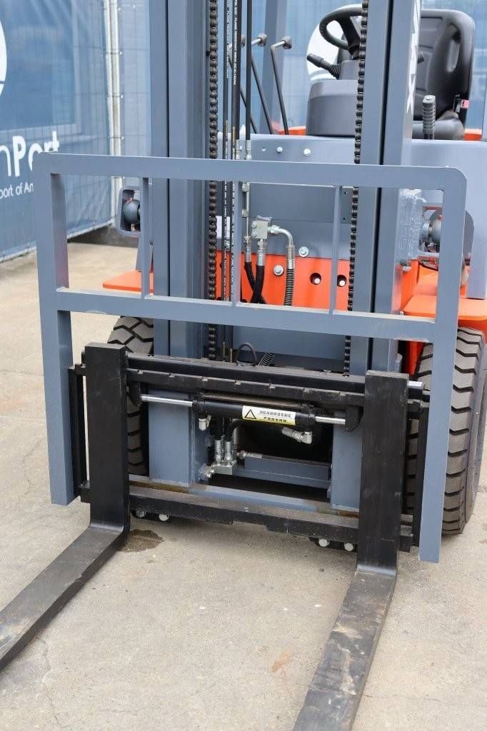 Gabelstapler VMAX CPCD20 Diesel 2000 kg 3,0 m 2023 Neu