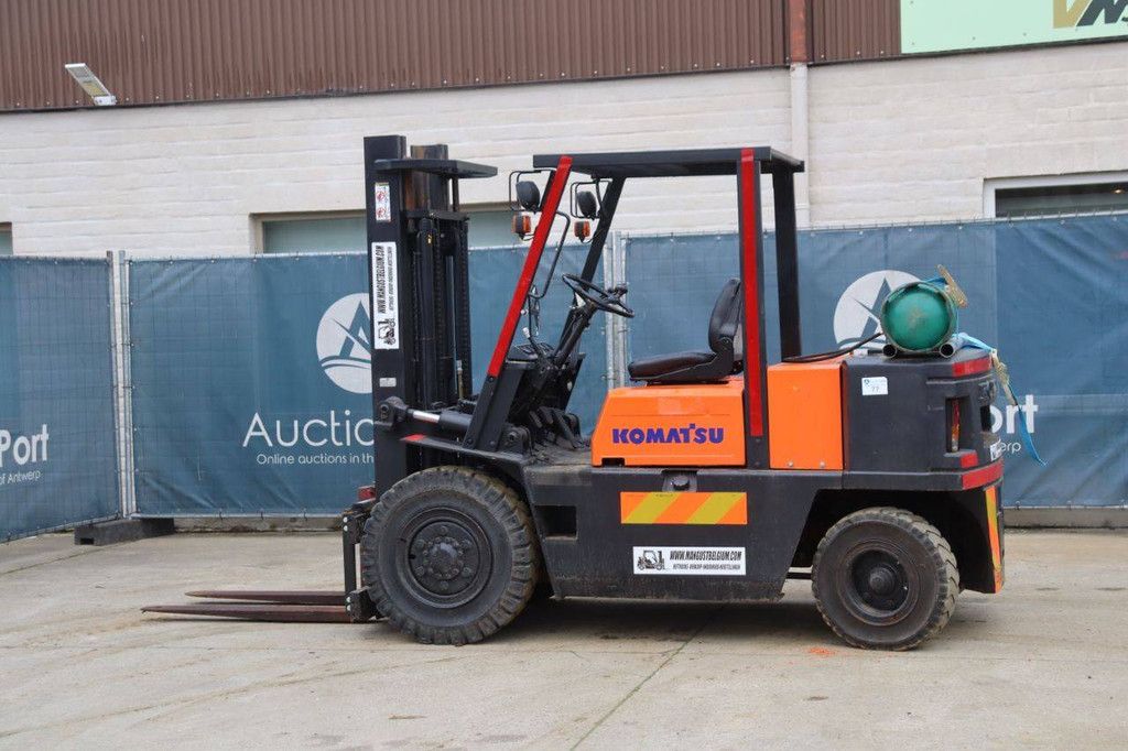 Komatsu Gabelstapler V045L233 LPG