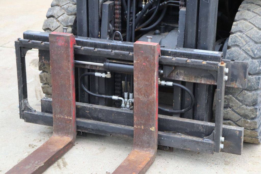 Komatsu Gabelstapler V045L233 LPG