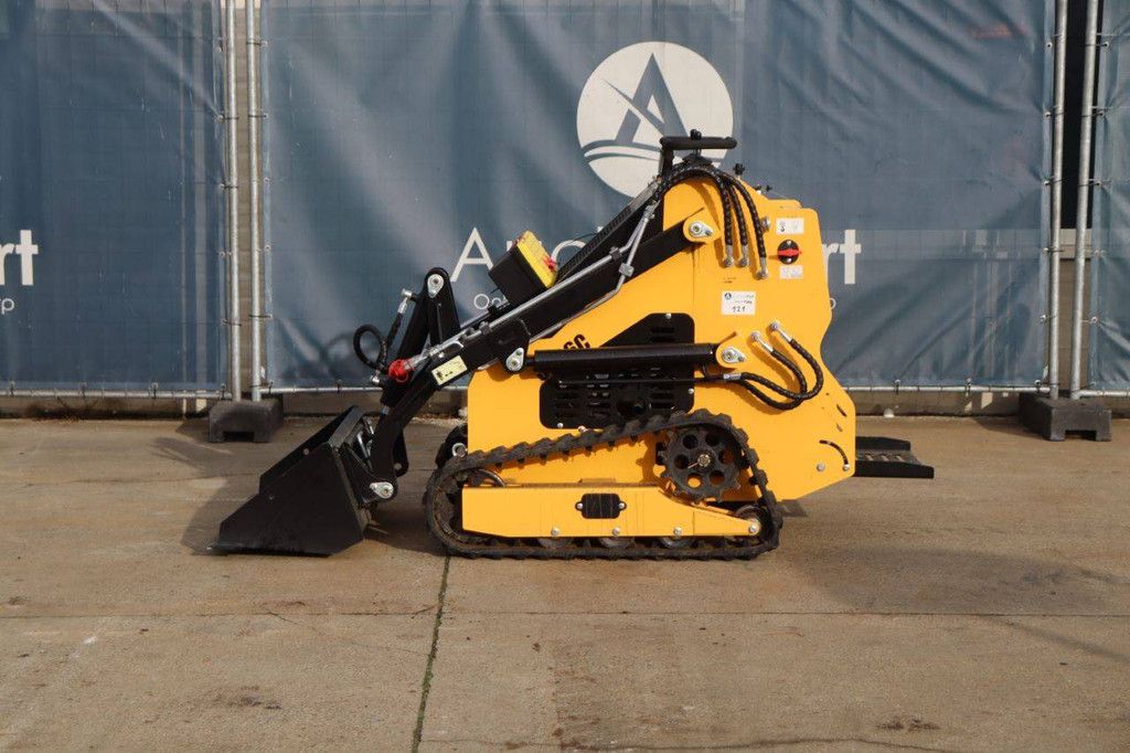 Skid Steer Loader Captok CK36C Petrol 13.5 hp 2025 New