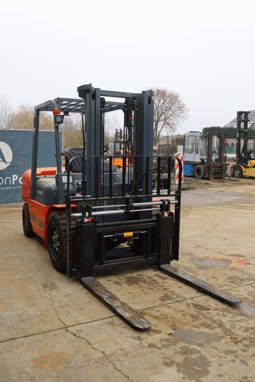 Forklift VMAX CPCD40 Diesel 4000kg 2024 New