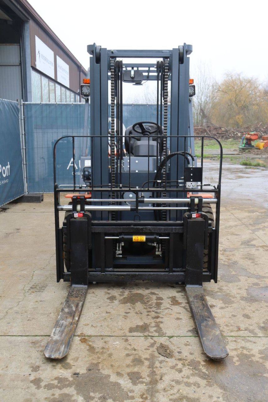 Forklift VMAX CPCD40 Diesel 4000kg 2024 New