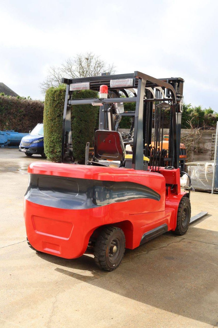 Heftruck Nycheki CPD-30 Elektrisch 3000kg 2025