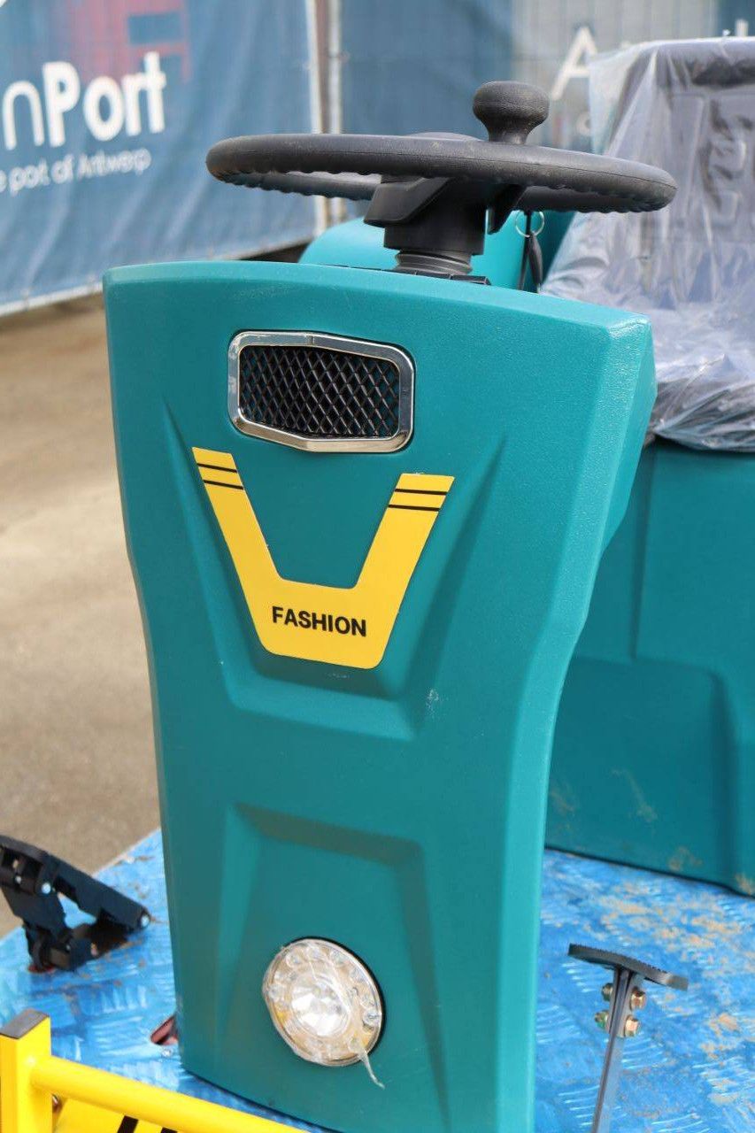 Sweeper Nycheki Cleaning 1300 III Electric