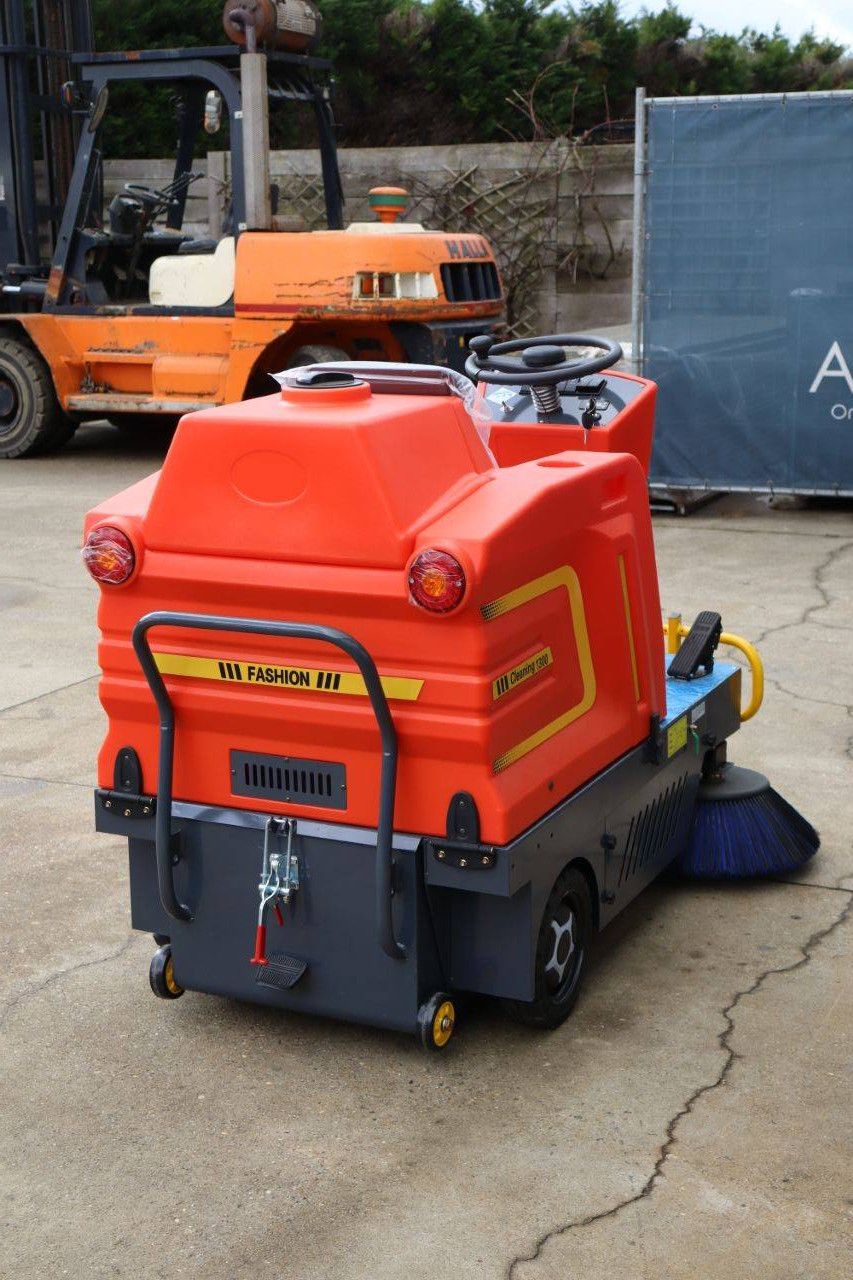 Veegmachine Nycheki Cleaning 1300 III Elektrisch