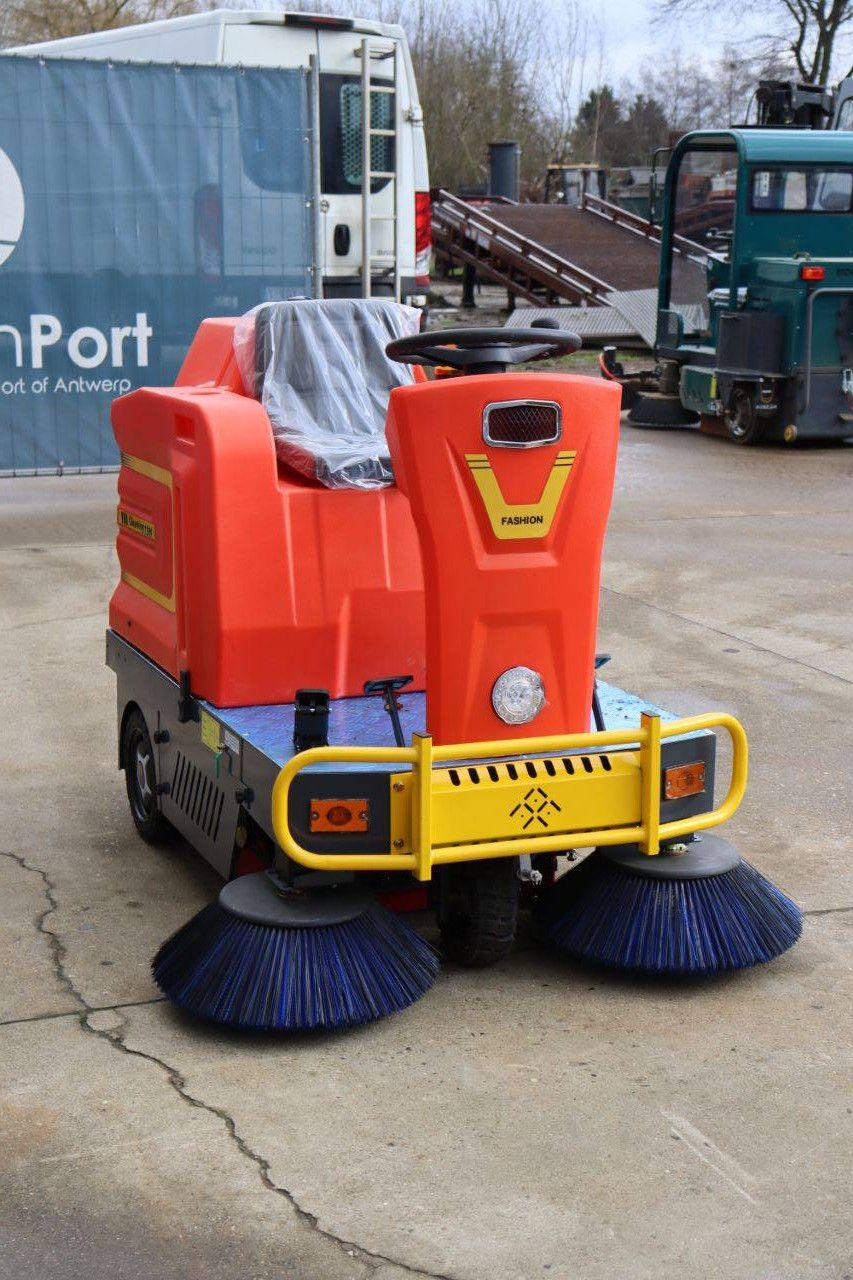 Veegmachine Nycheki Cleaning 1300 III Elektrisch