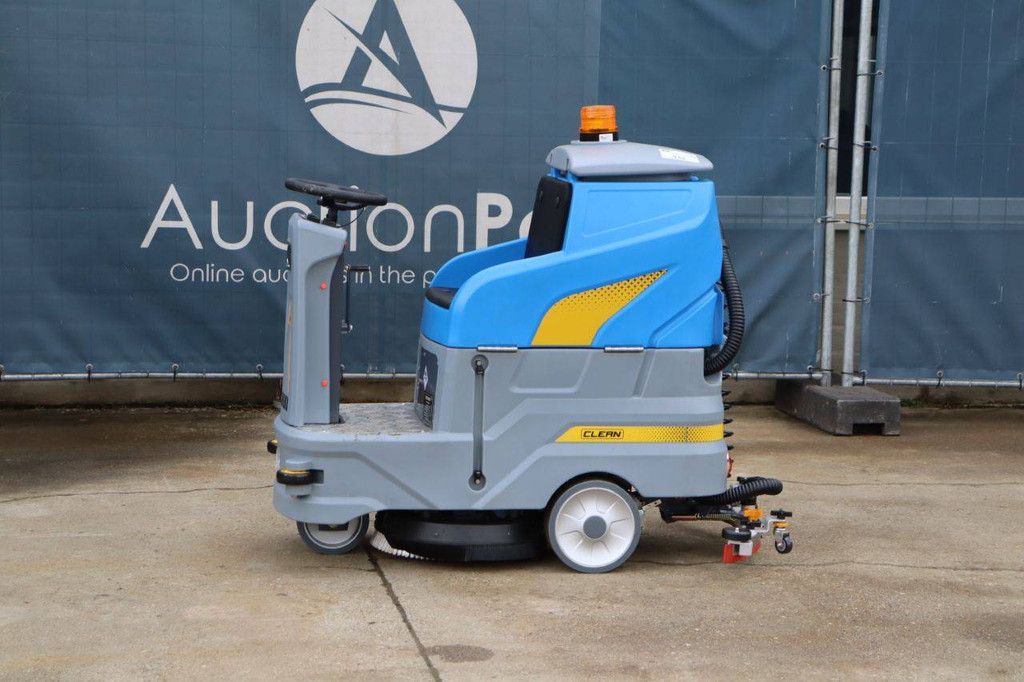 Scrubbing machine Nycheki 46377 Electric