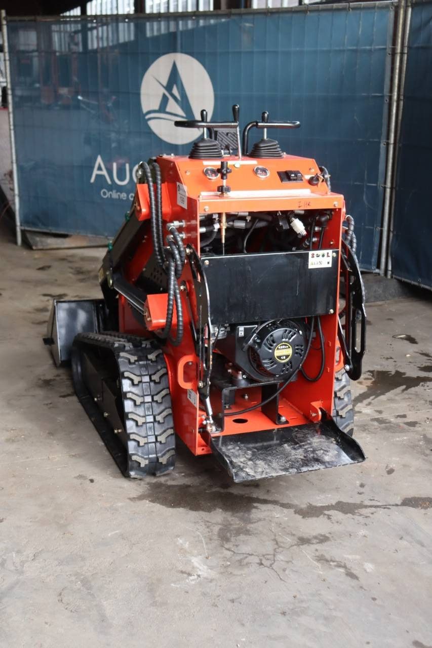 Skid steer loader Petrol 15 hp