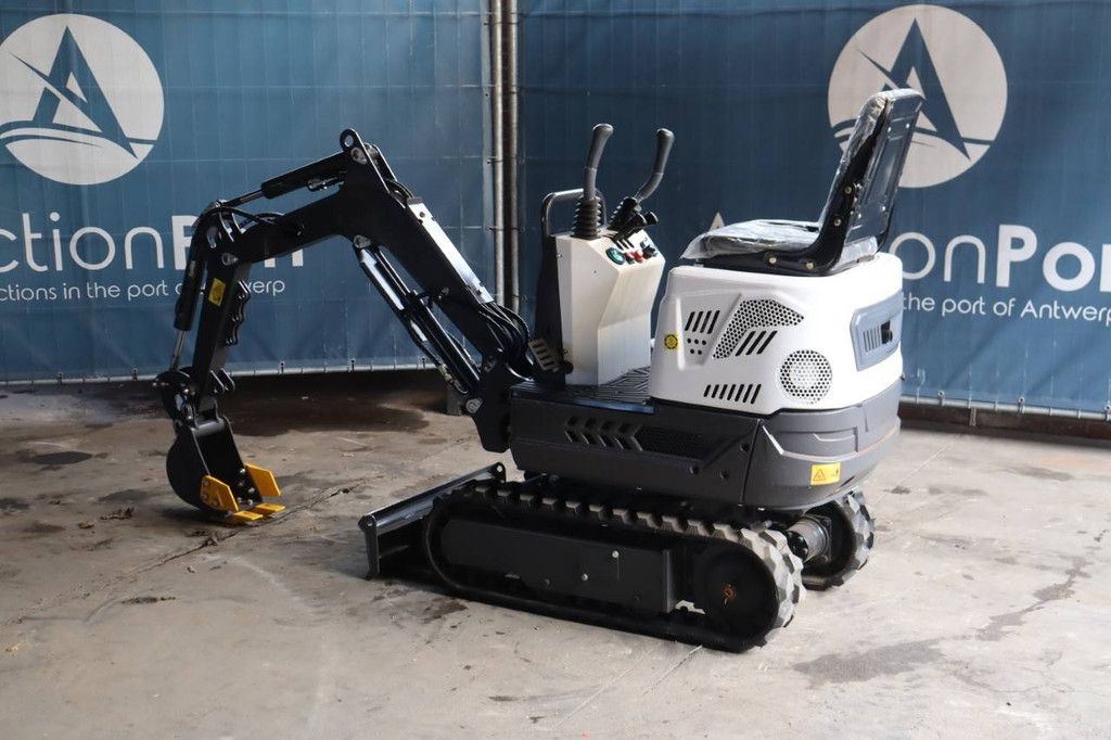 Mini excavator BD06 Petrol 17hp 2025