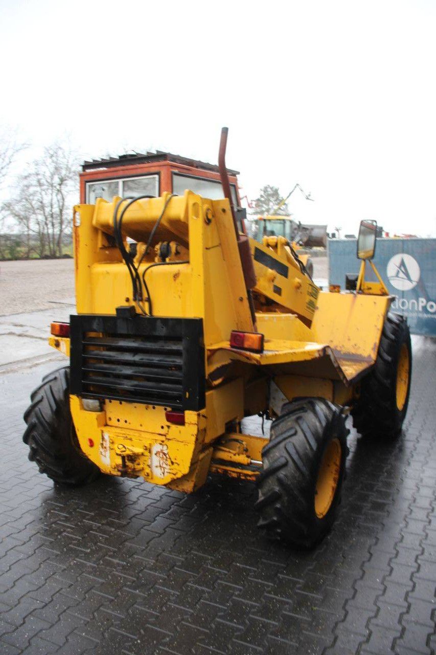 Verreiker JCB Loadall 520M-2 Diesel 2000kg 5m
