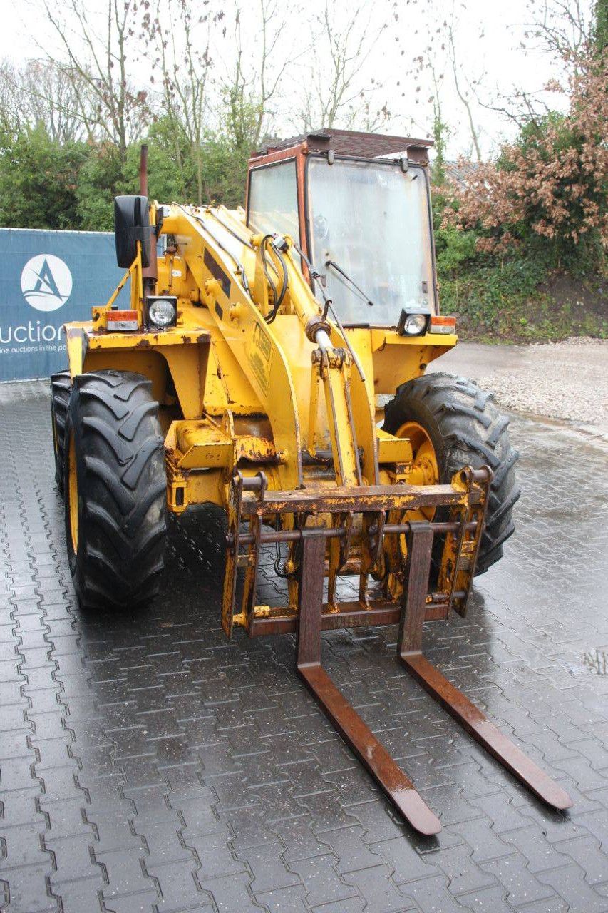 Verreiker JCB Loadall 520M-2 Diesel 2000kg 5m