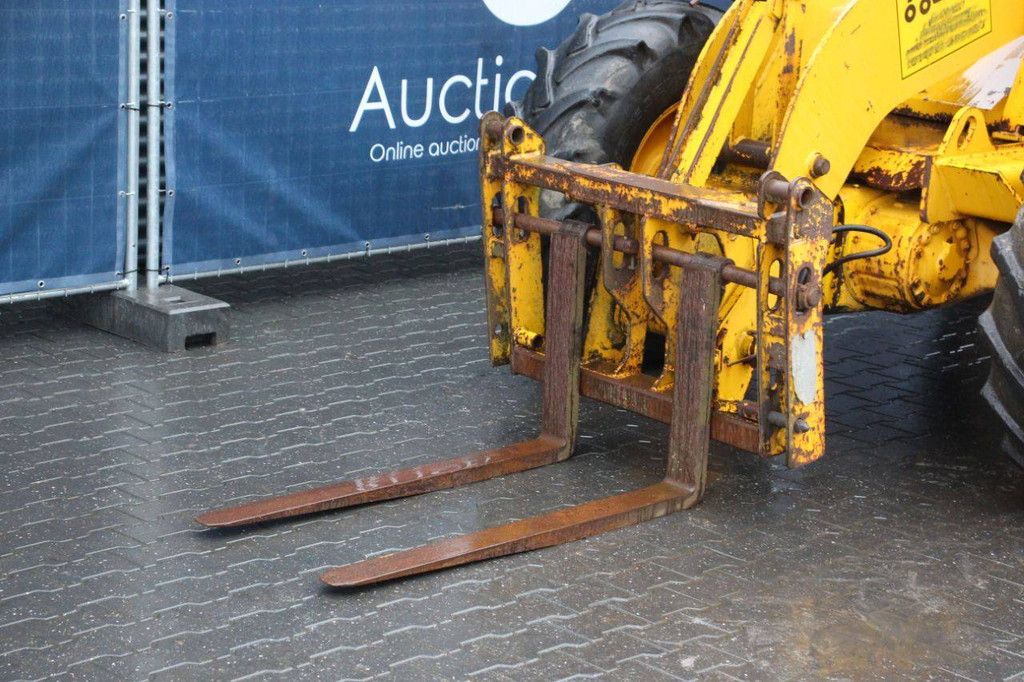 Verreiker JCB Loadall 520M-2 Diesel 2000kg 5m