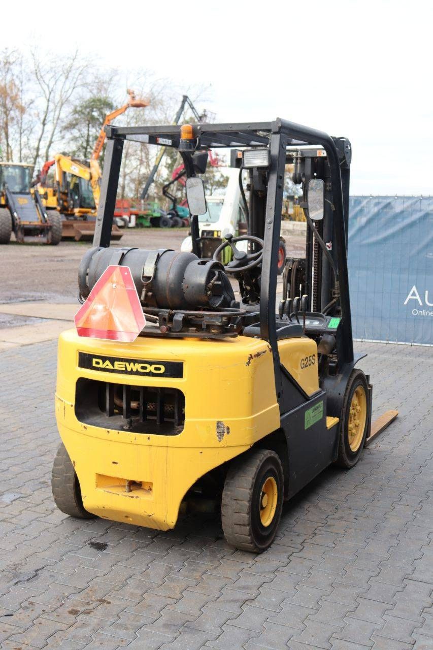 Forklift Daewoo G25P-3 LPG 2500kg 4.73m 2007