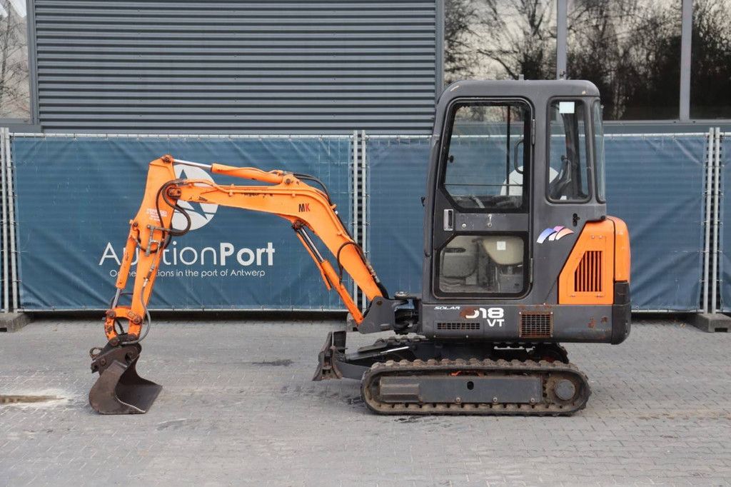 Doosan D18 VT Diesel Crawler Excavator