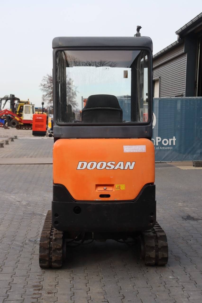 Doosan D18 VT Diesel Crawler Excavator