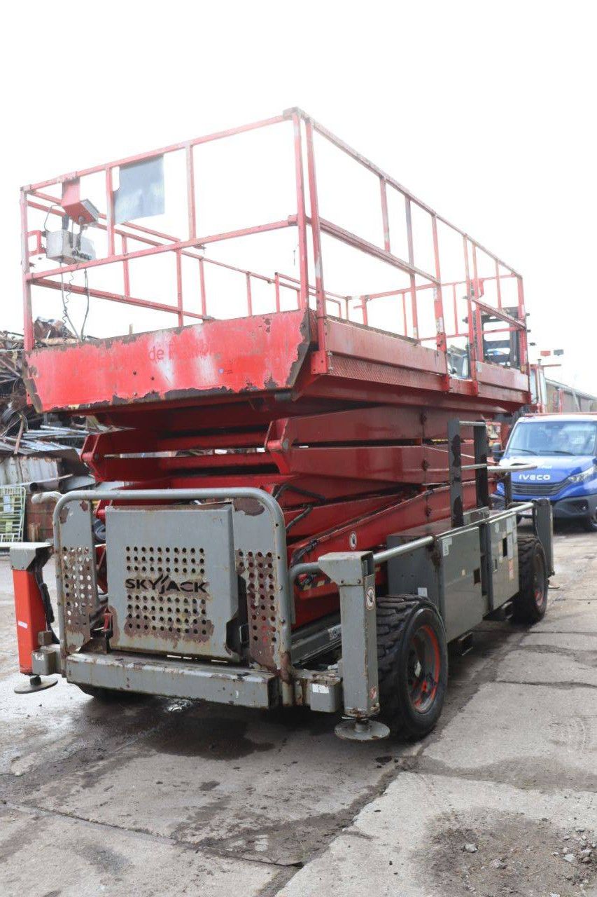 Scissor lift Skyjack SJ 9250 Diesel 17m 2014