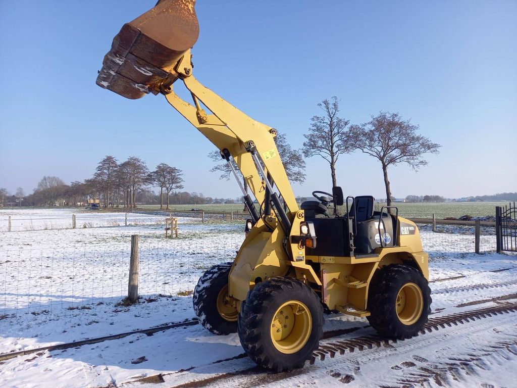 Wheel loader Caterpillar 902B Diesel 2008