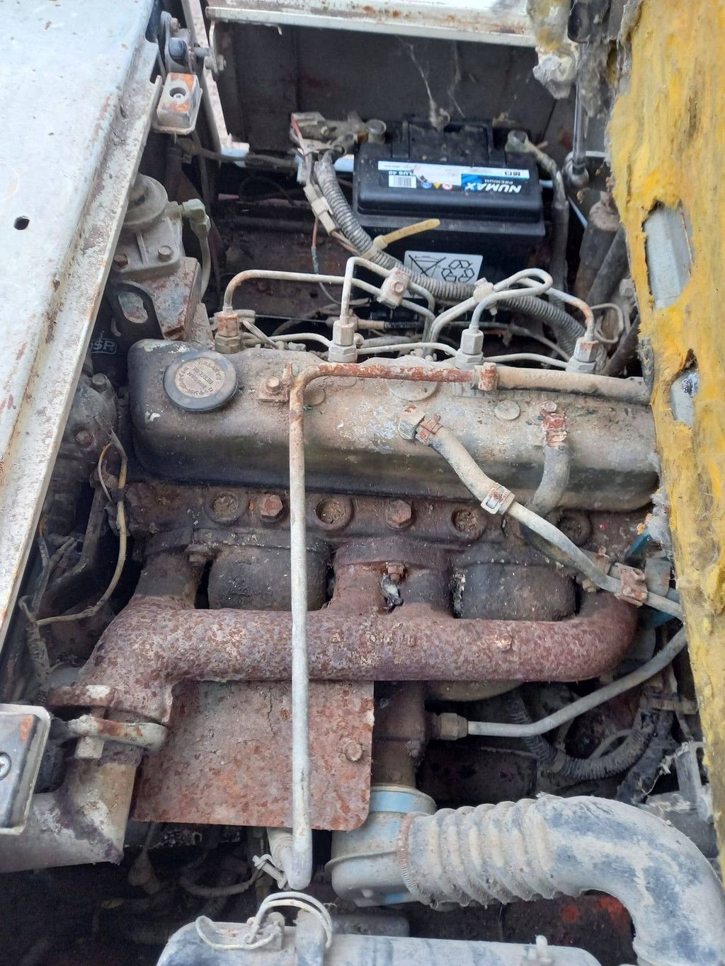 Forklift Nissan FD25 Diesel 2350kg 3.3m 1992