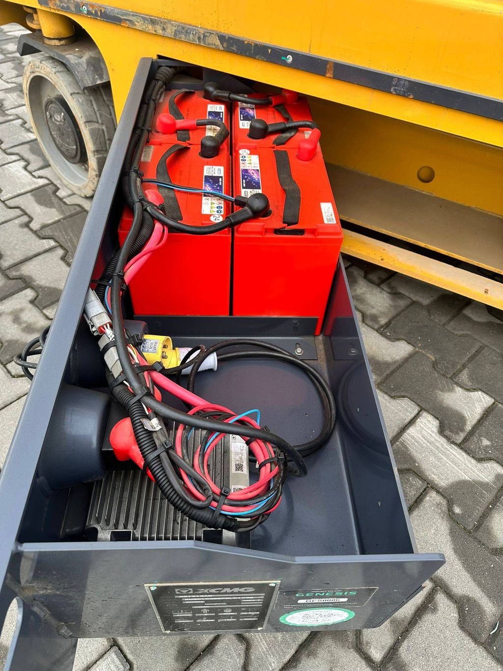 Scissor lift XCMG XG1212AC Electric 10m 2023