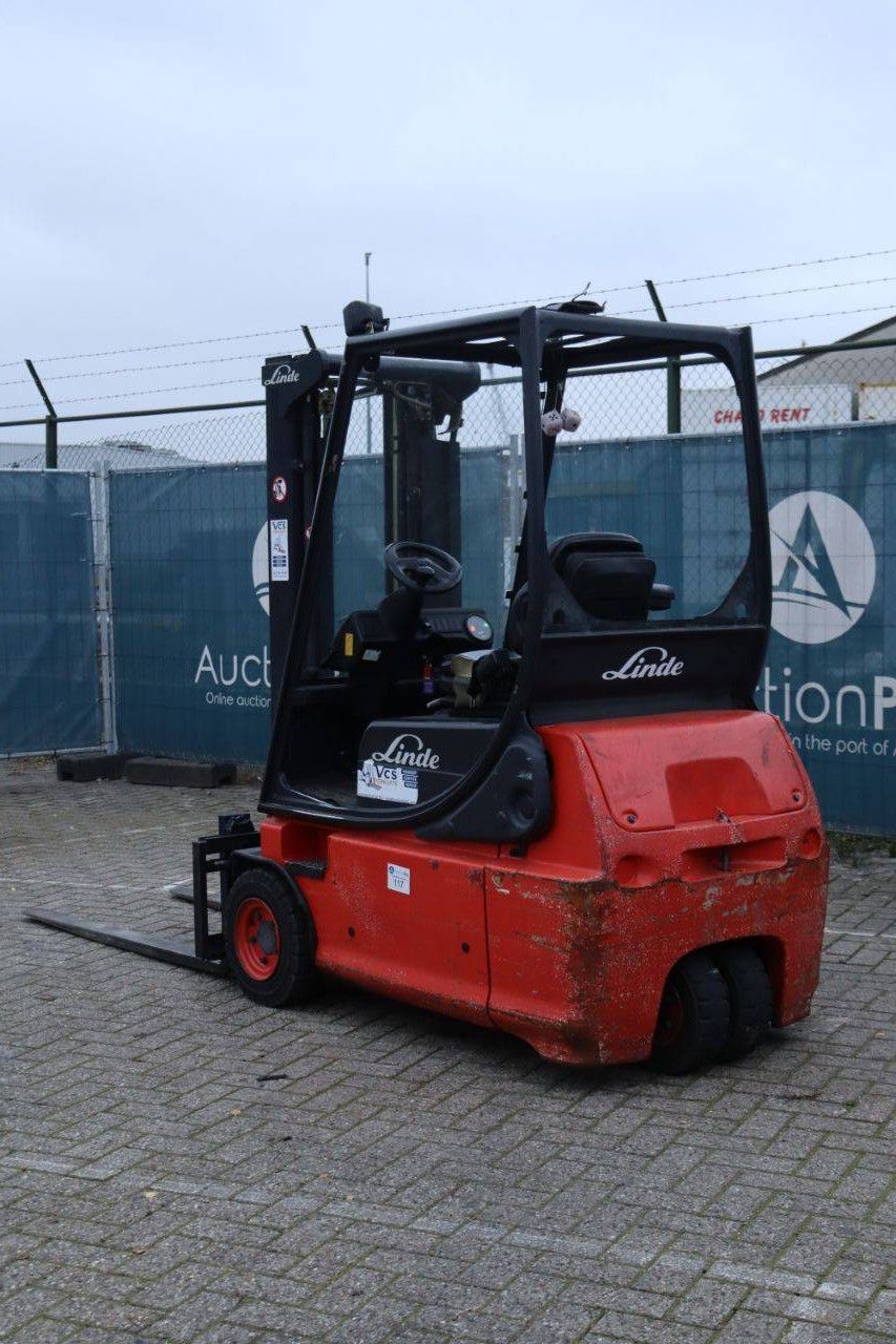 Gabelstapler Linde E16 Elektro 1600 kg 2006