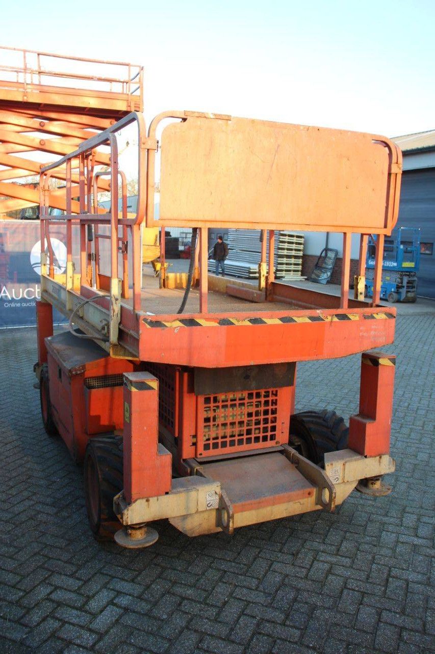 Scissor lift JLG 260MRT Diesel 9.75m 2006