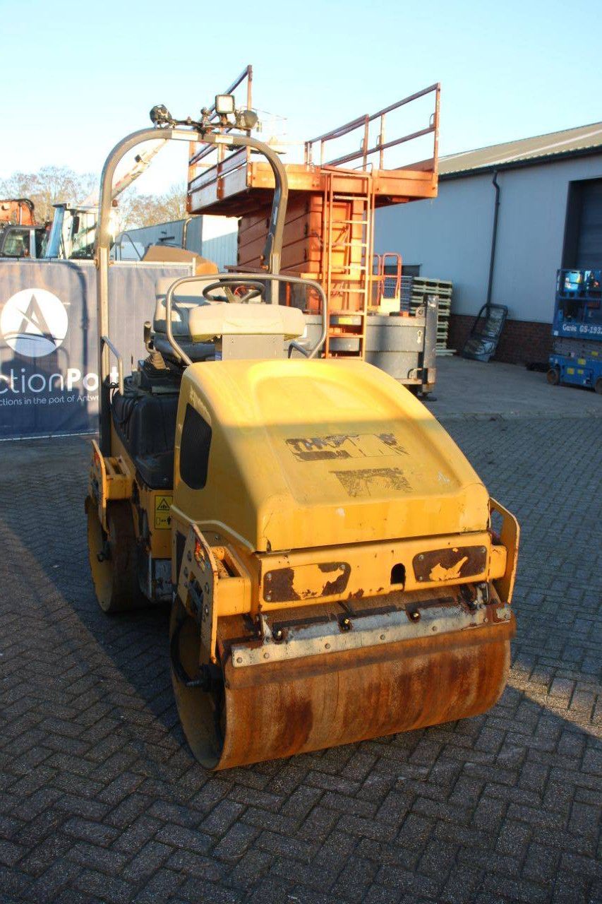 Tandem roller Volvo DD25 Diesel 24.8kW 2015