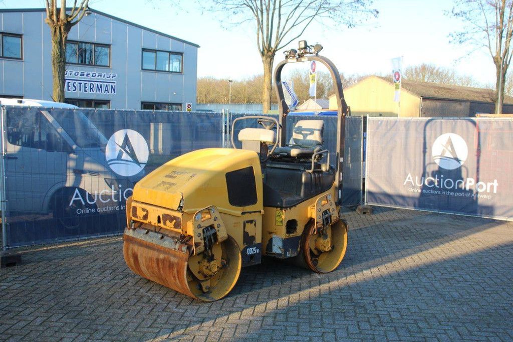Tandem roller Volvo DD25 Diesel 24.8kW 2015