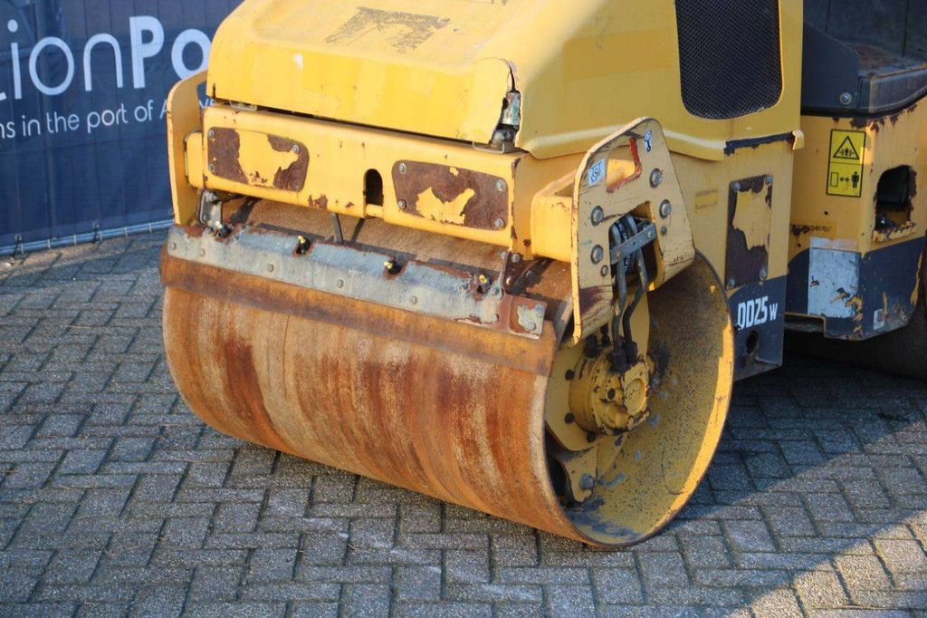 Tandem roller Volvo DD25 Diesel 24.8kW 2015