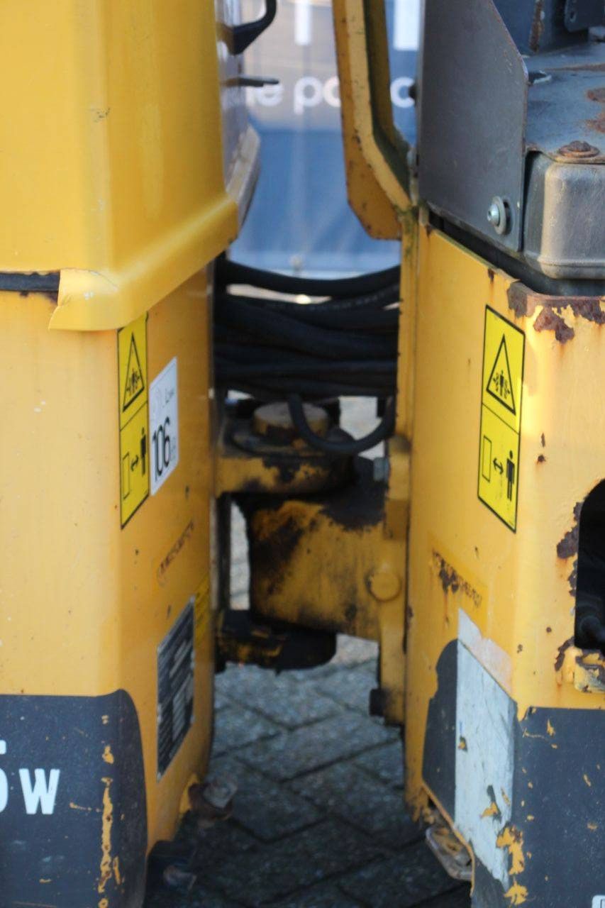 Tandem roller Volvo DD25 Diesel 24.8kW 2015