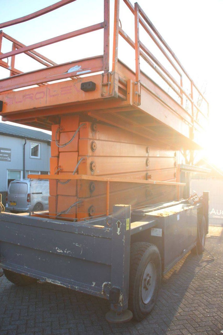 Scherenarbeitsbühne JLG 245-25 Diesel 26,5 m 2007