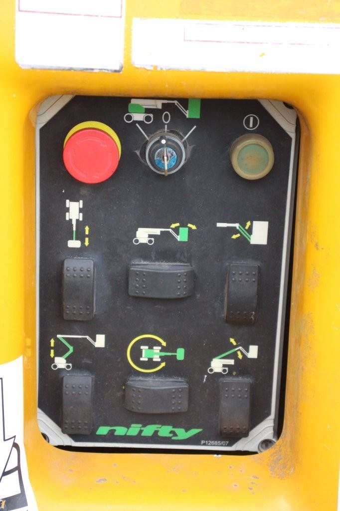 Knikarmhoogwerker Nifty HR 15 NDE Elektrisch/Diesel 2005