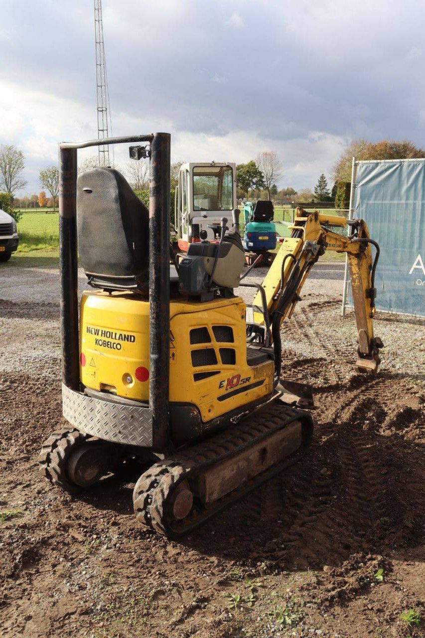 Mini excavator New Holland E10SR Diesel
