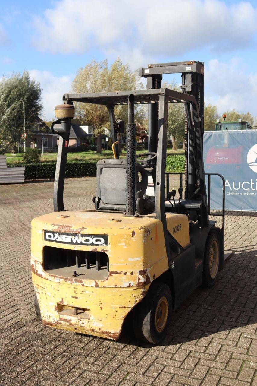 Forklift Daewoo D30S-3 Diesel 3000kg 3.95m 2005