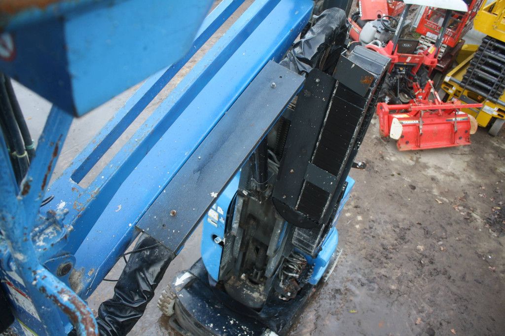 Mast lift ATN PIAF 880R Electric 8.8m 2015