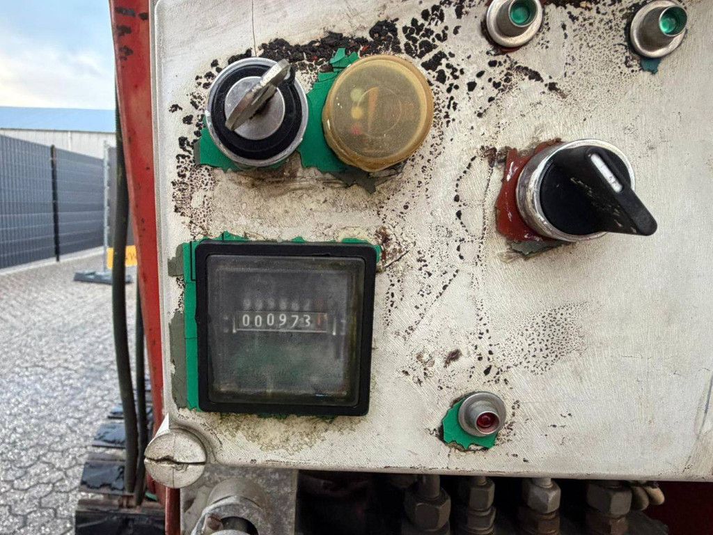 Telescopic aerial work platform Basket RQG30 Diesel 30m 2000