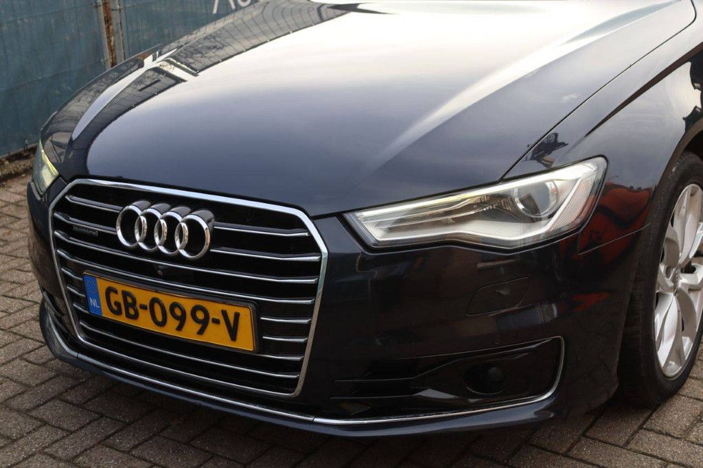 Audi A6 AVANT Diesel 218 PS 2015 (Marge)