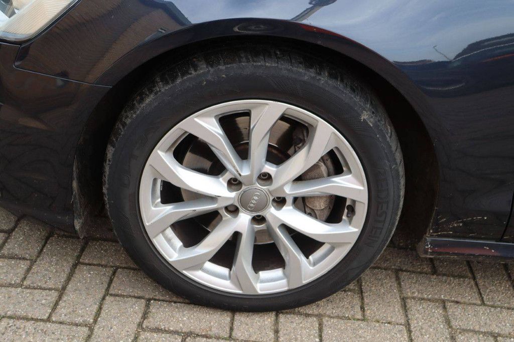 Audi A6 AVANT Diesel 218 PS 2015 (Marge)