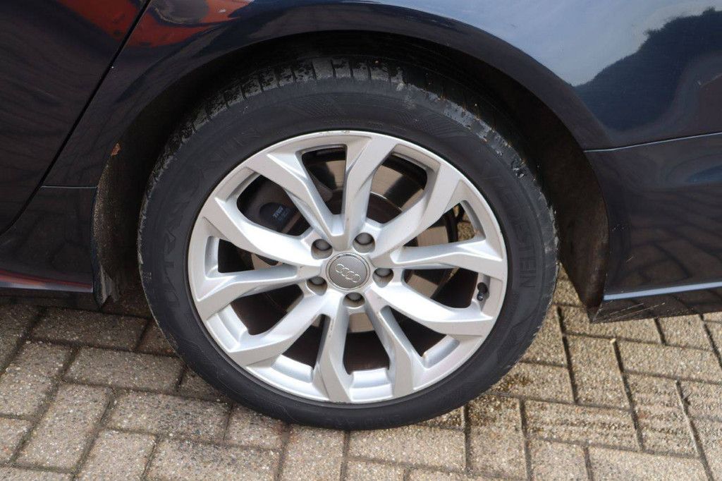 Audi A6 AVANT Diesel 218 PS 2015 (Marge)