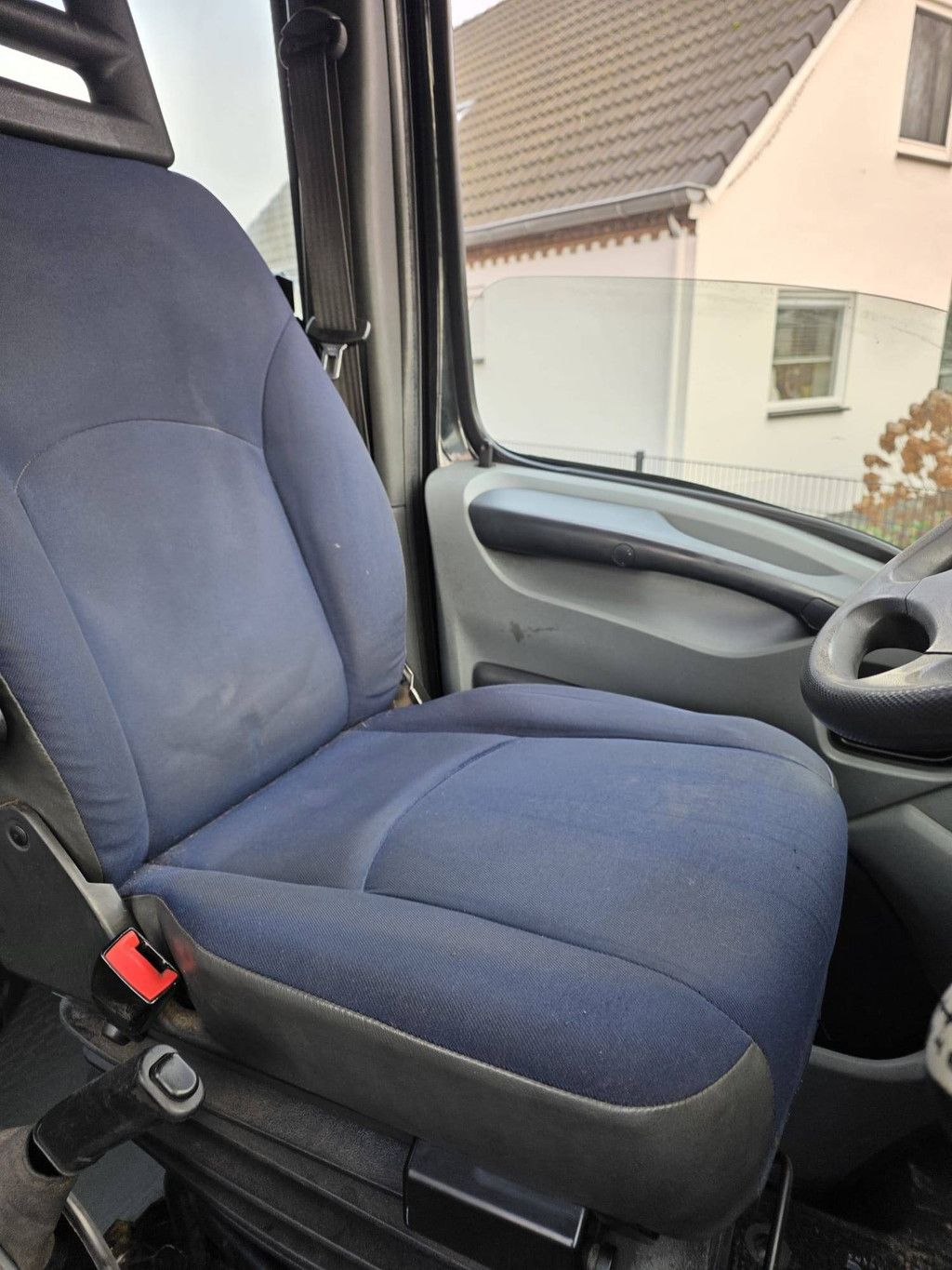 Chassis Cabin Iveco 40C18 Diesel 177hp 2007